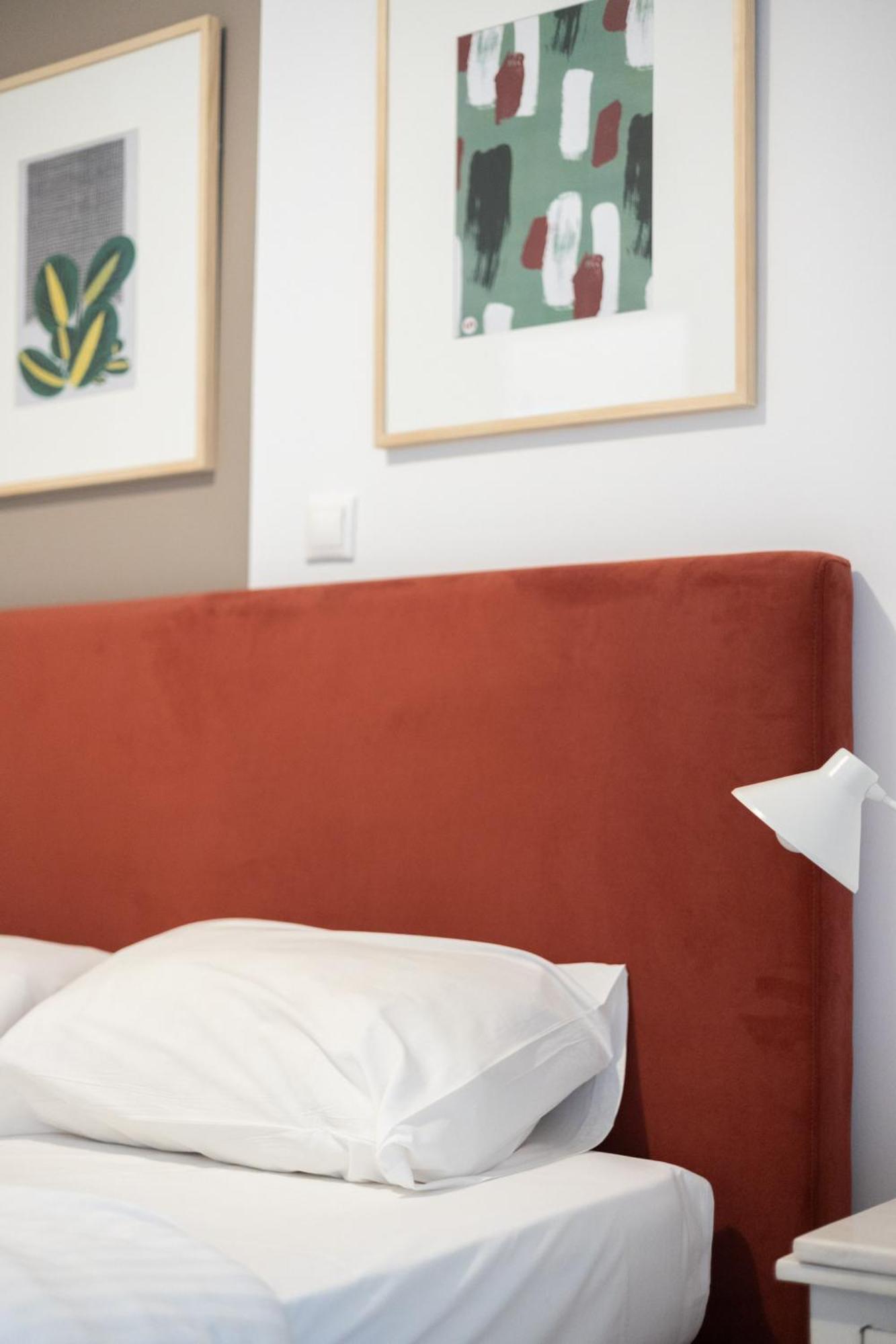 Renovated 5 Bdr House Near Acropolis - New Beds, Terrace & Green Yard Athén Kültér fotó